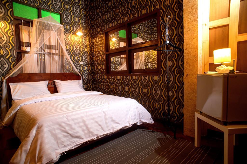 Tamajun Hotel Chanthaburi Habitación foto